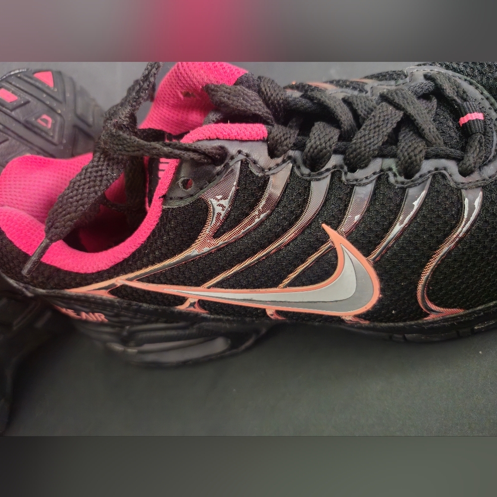 Nike Air Max Torch 4 Women's Size 7 Running Shoes Black/Pink 343851-006 image 5